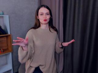 Claudia Murchinson live webcam model