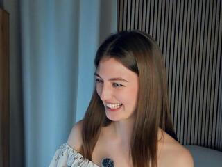 Debbi Sartore live webcam model