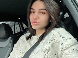 Marta Bright live webcam model