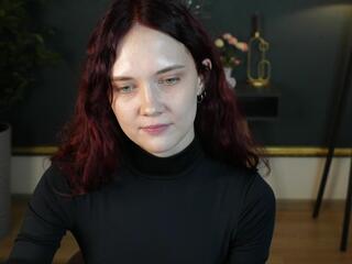 Elisha Ogasawara live webcam model