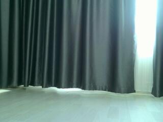 Alice Megane live webcam model