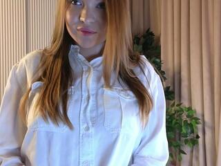 Fransisca Sadusky live webcam model