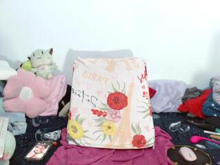 Helena Conor live webcam model