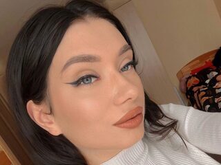 Keena Hjermstad live webcam model