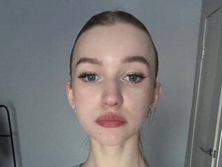 Leia Klindt live webcam model