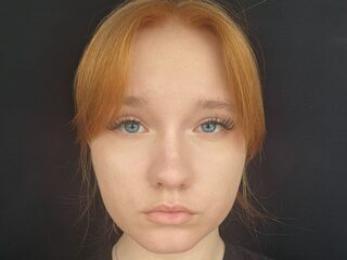 Shirleen Castillejo live webcam model