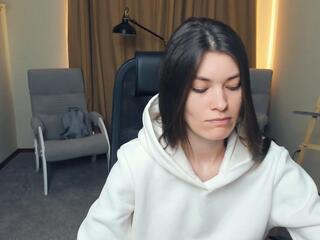 Kristy Wilhoit live webcam model