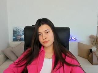 Bari Giuffre live webcam model