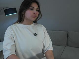 Keisha Carraturo live webcam model