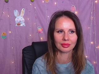 Elsa Frey live webcam model