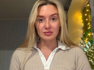 Rubye Cardera live webcam model