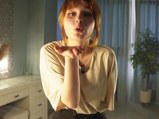 Leone Tavaris live webcam model