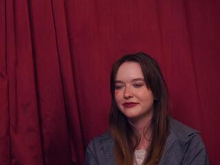 Aleida Lohrman live webcam model