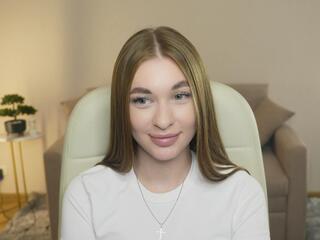 Madaline Marcum live webcam model