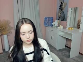 Keiko Abud live webcam model