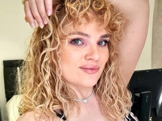 Anna Ellfie live webcam model