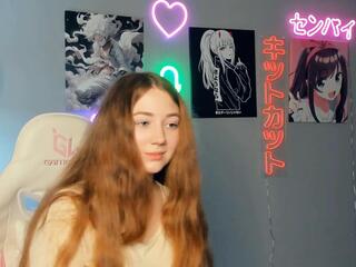 Natosha Heinricher live webcam model