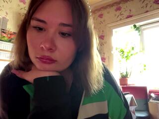 Alyson Lissard live webcam model