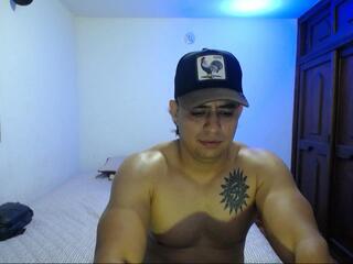 maikol_k from Flirt4Free is Freechat