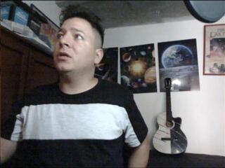  dilan_e chat room