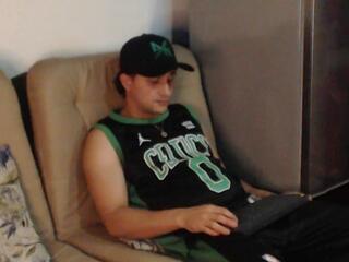  jhordan_e chat room