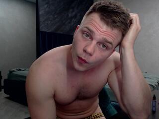 justin_quill chat room