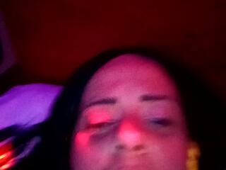 Khloe Sunshine & Andy Alvarez live webcam model