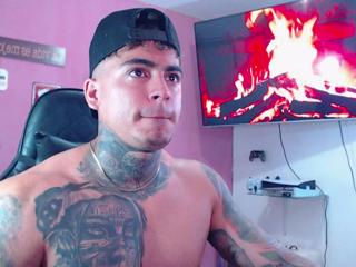 jeremmy_bloom from Flirt4Free